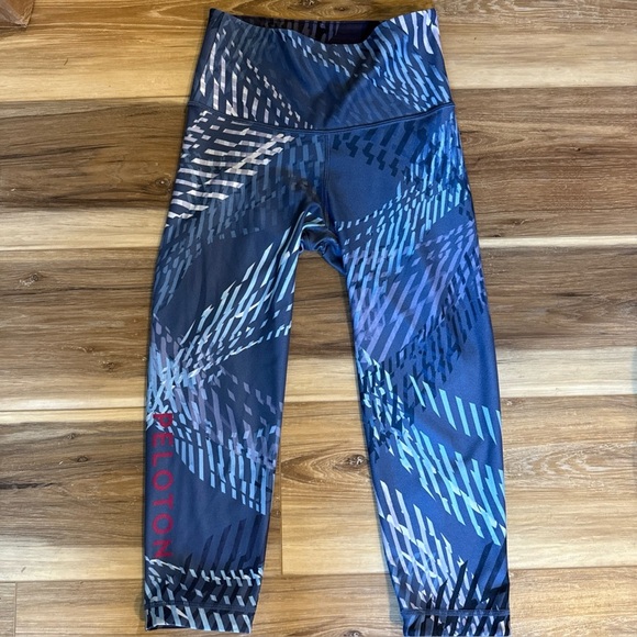 Peloton Zepheria Blue High Rise Waist Capri Leggings Set Womens Small Crop  F - Picture 1 of 9